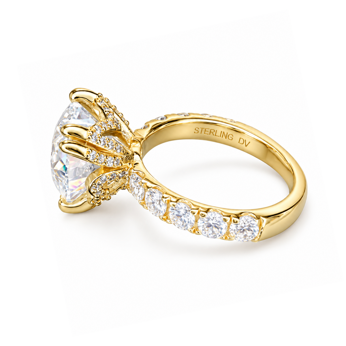 DV CoriHearts | 6ct Heart-Cut Moissanite Pavé Ring