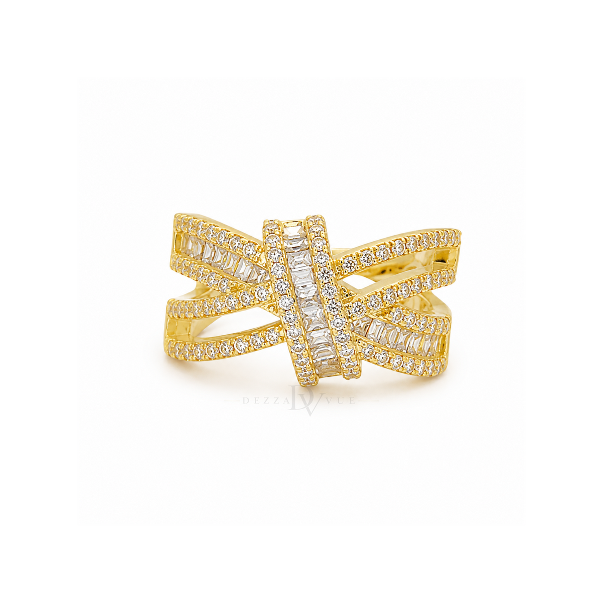 Élan Crisscross | Baguette Statement Ring