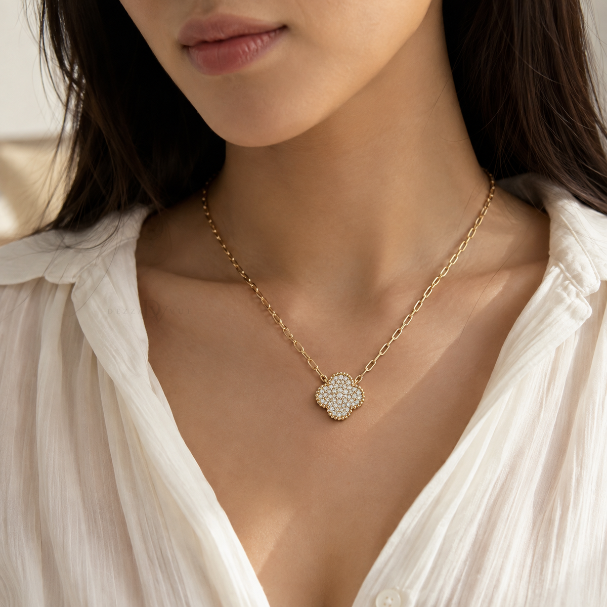 Lumière Clover Pendant | Pavé Paperclip Necklace