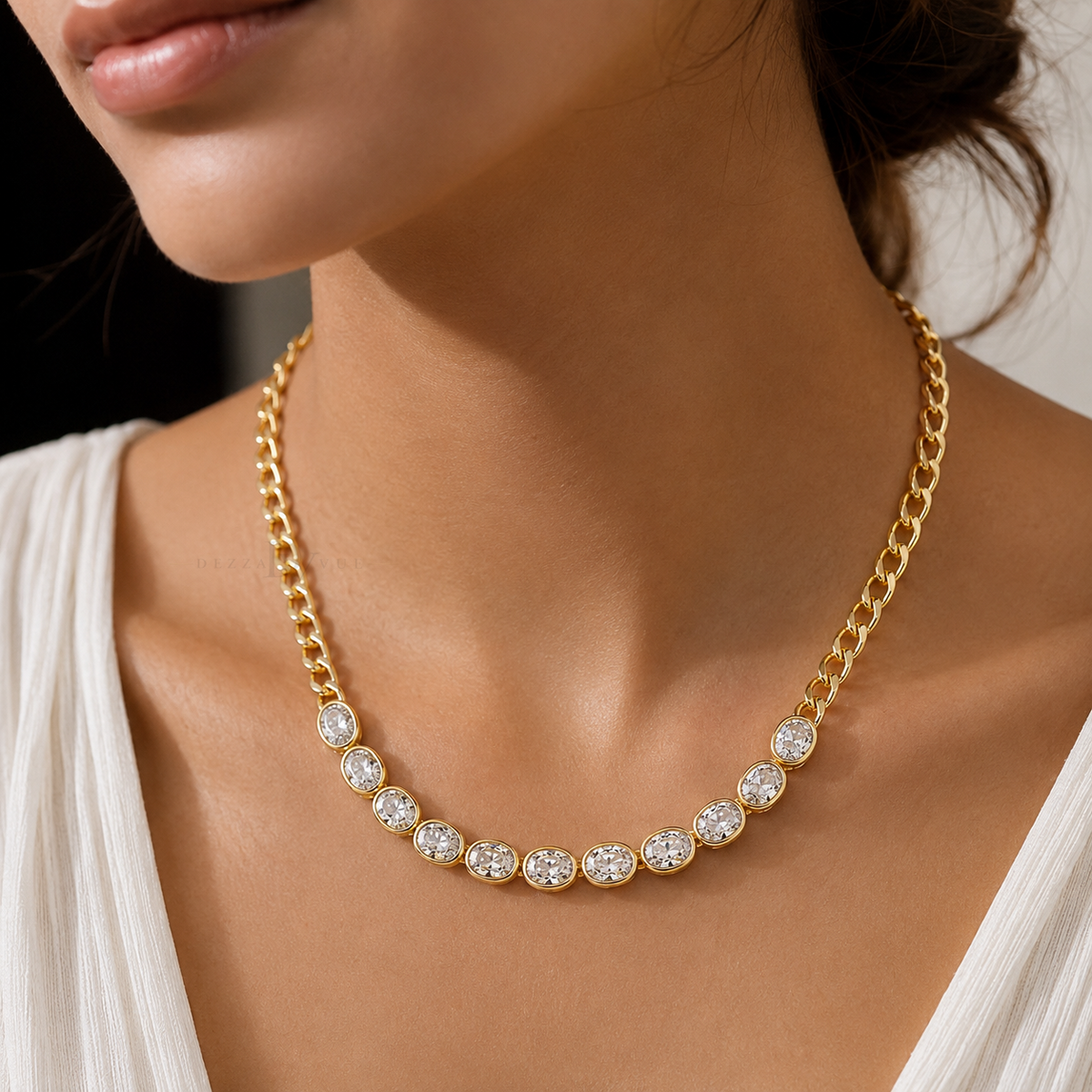 Celeste Row | Bezel-Set Curb Chain Necklace