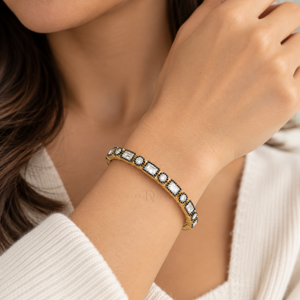 Regency Emerald Cut | Halo Tennis Bangle