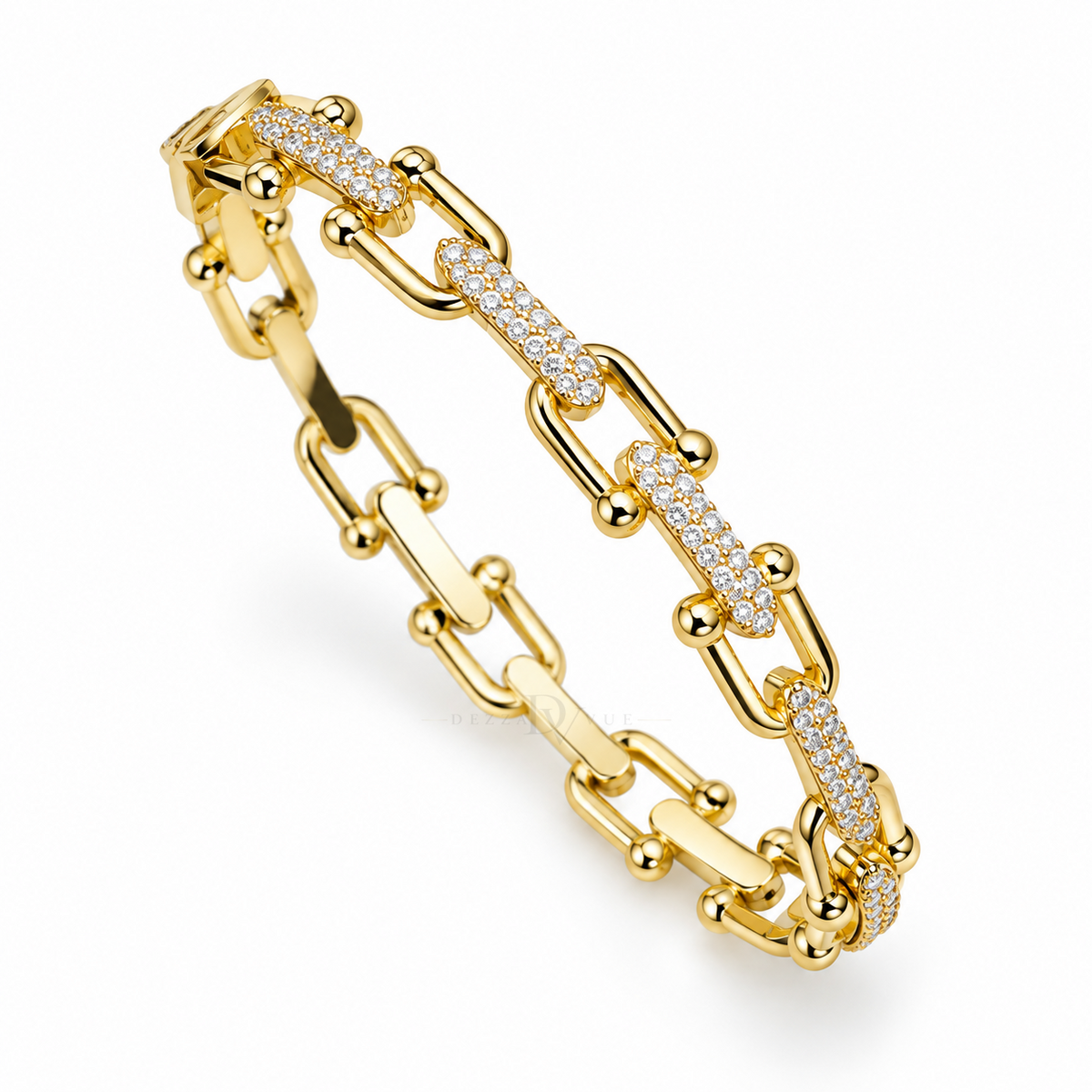 Aurora Links | Pavé Station Bangle