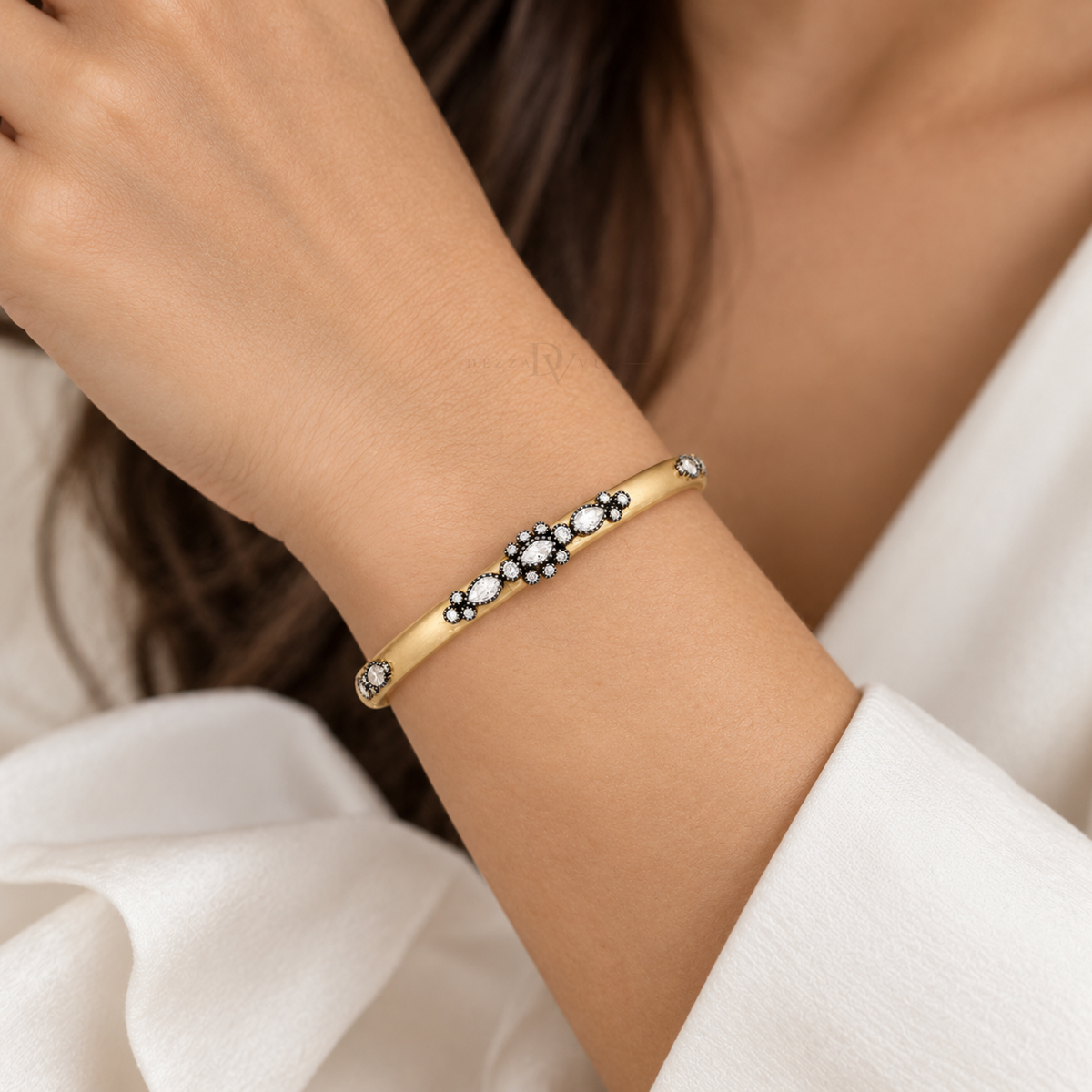 Noir Constellation | Marquise Station Bangle