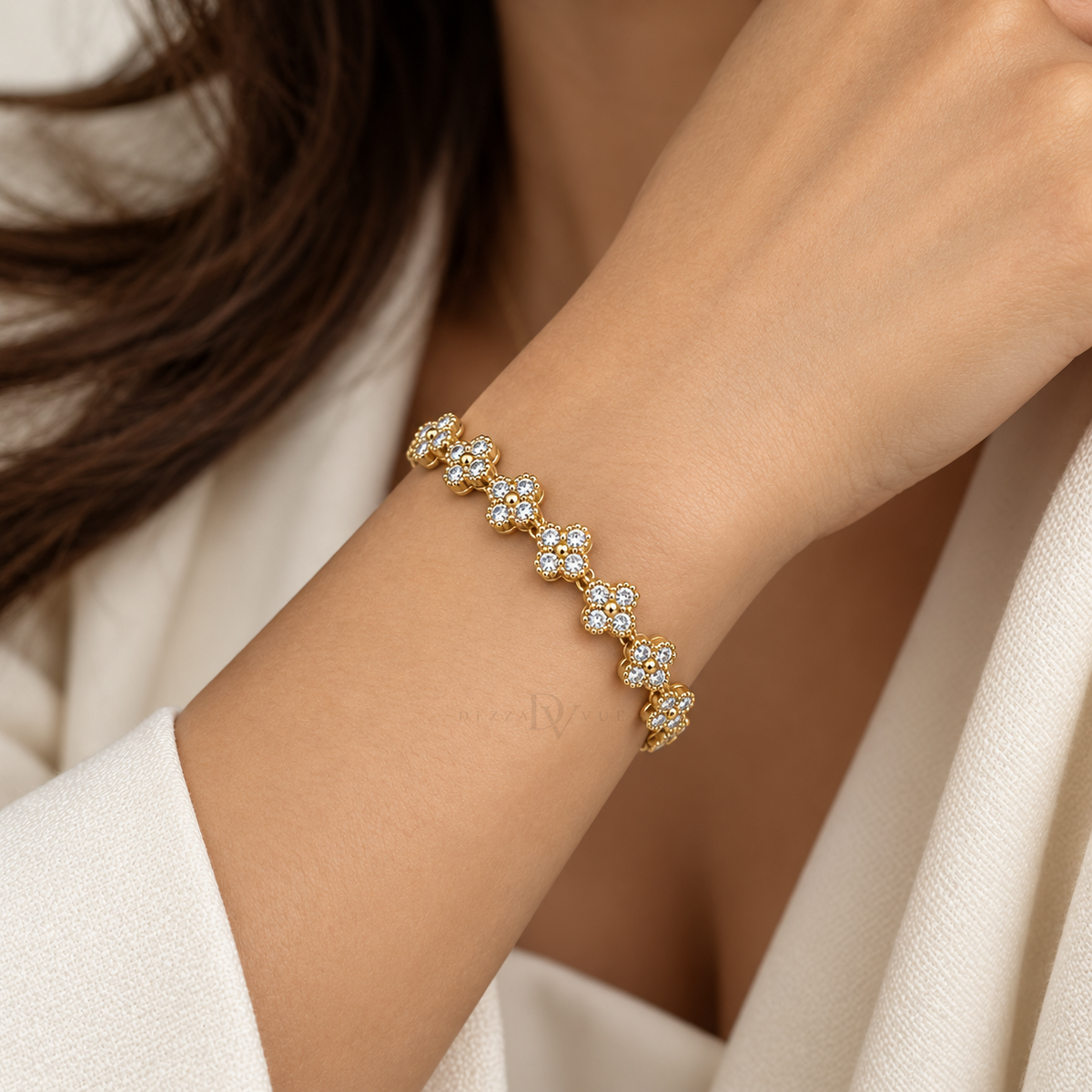 Fleur Garland | Pavé Toggle Bracelet