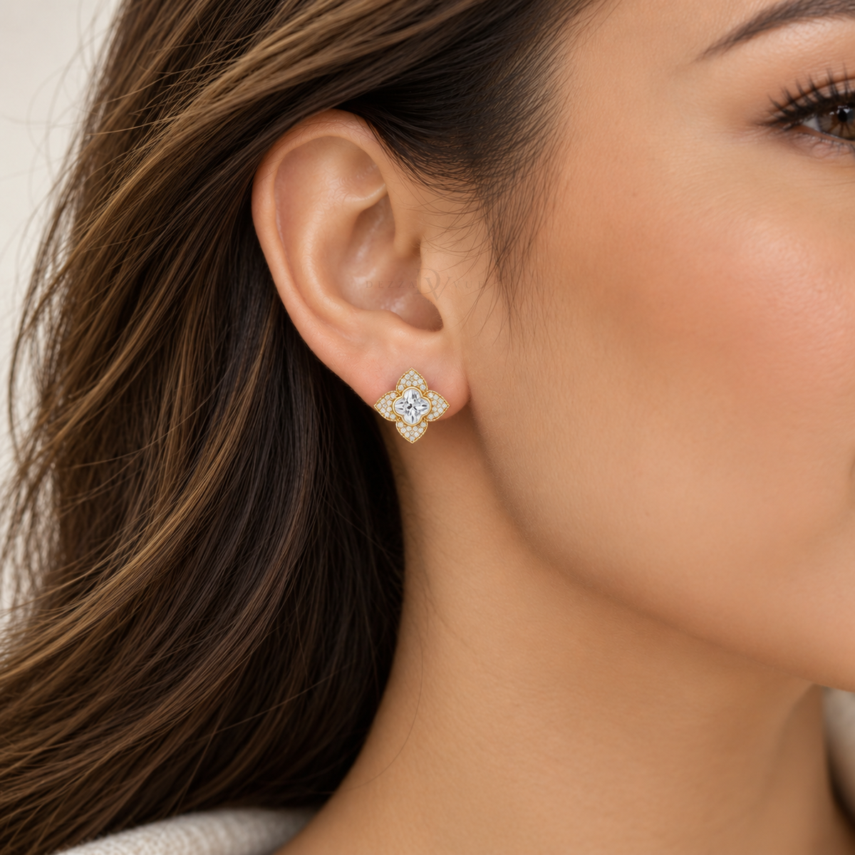 Lumière Star | Floral Pavé Stud Earrings